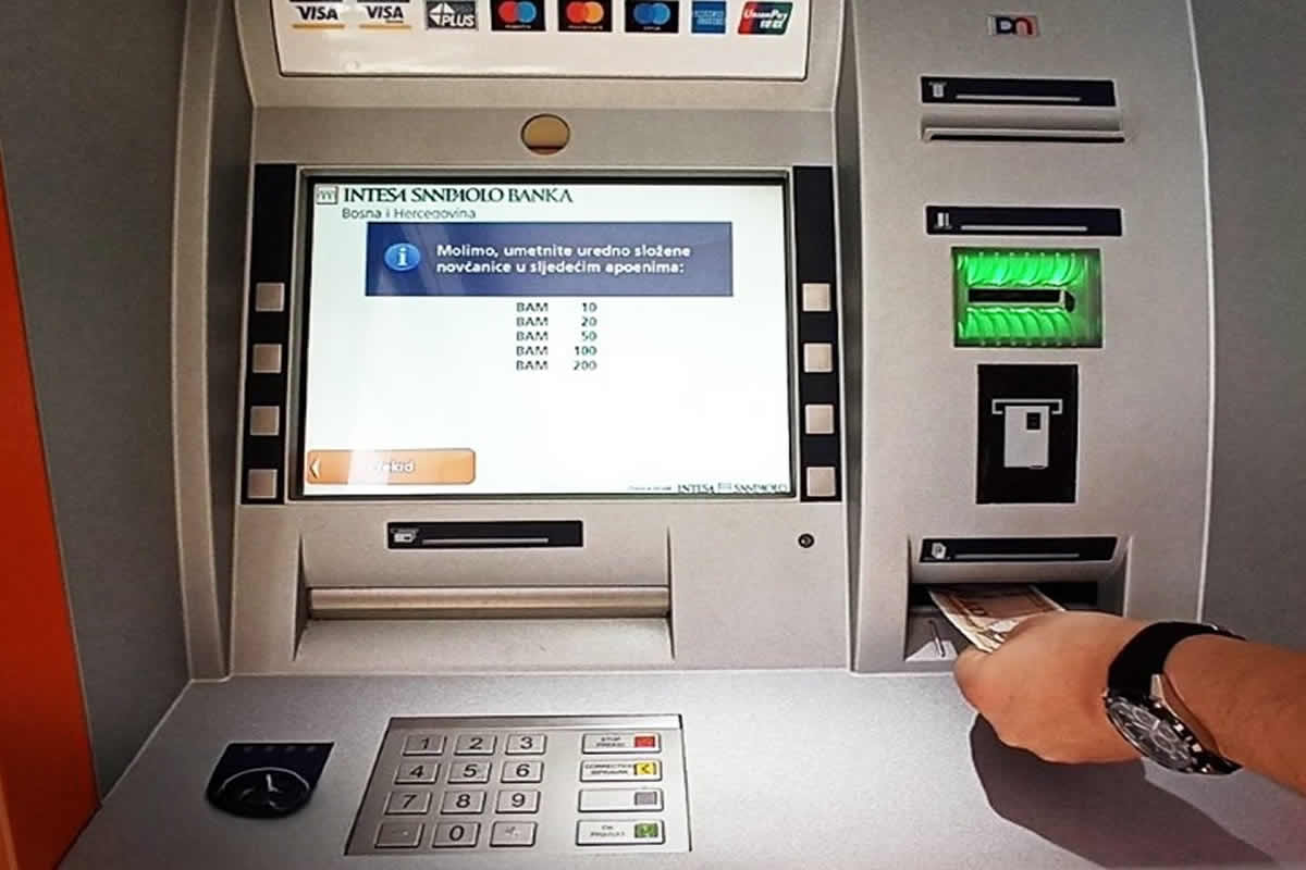 uplata novac bankomat vodič cash kartica