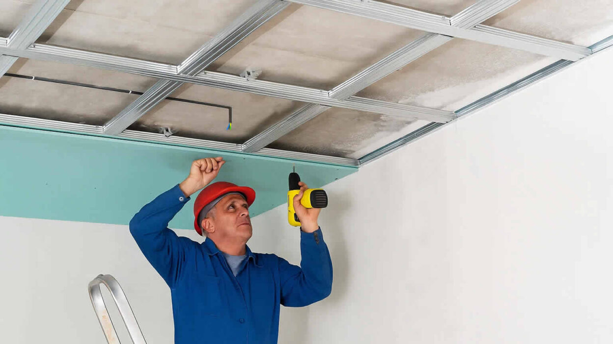 koliko košta spušteni strop cijene m2 materijal ugradnja kanuf gips karton ploče pvc led rasvjeta gletovanje majstor bušilica metalna konstrukcija