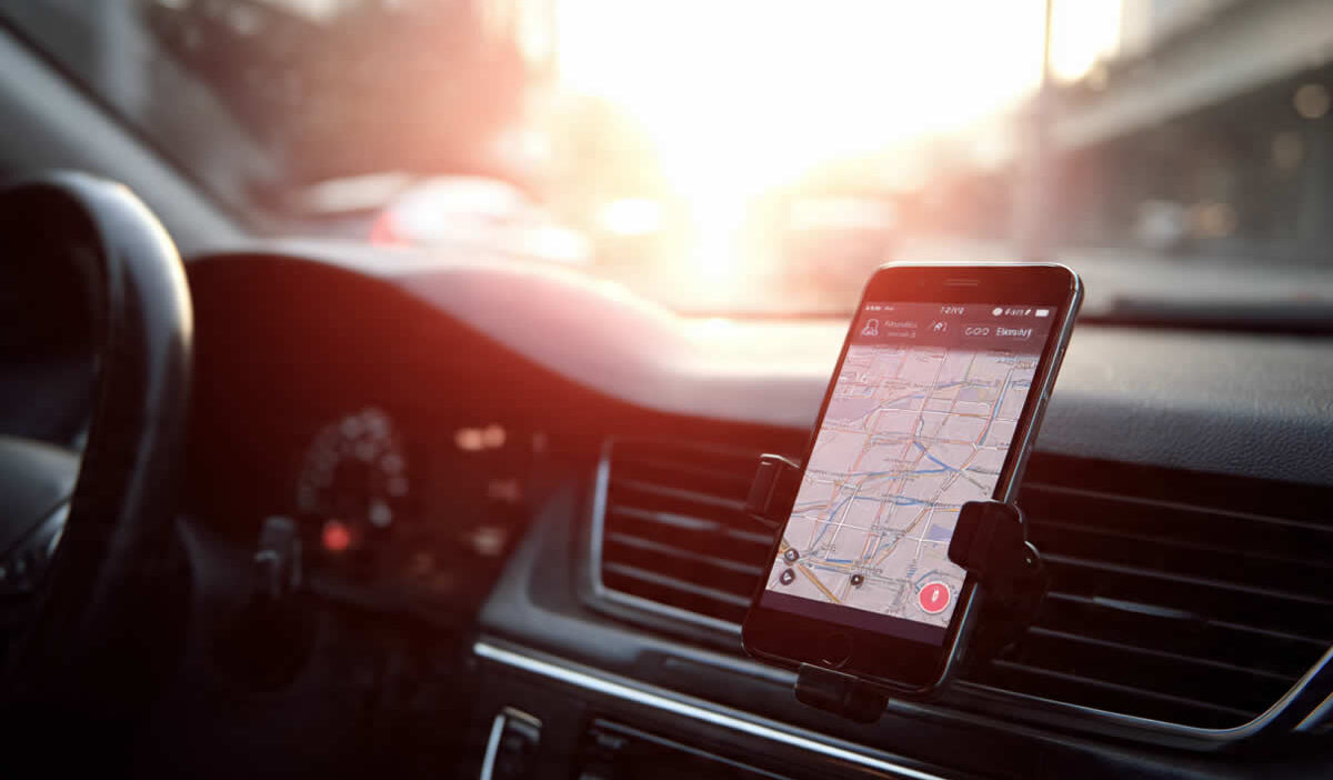 besplatna navigacija bez interneta offline auto aplikacije gps mobilni internet vozač herewego mapsme googlemaps