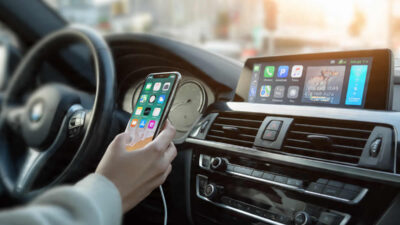 kako povezati telefon sa autom android apple carplay bluetooth usb aux kabel iphone siri mobitel golf samsung xiaomi infotainment konzola