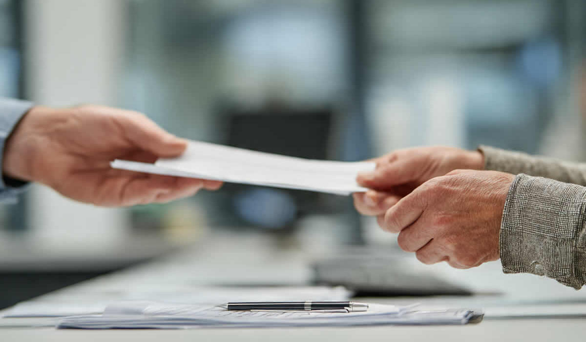 papiri za prijavu na posao dokumenta obrasci js3100 biografija cv diploma poslodavac molba prebivalište svjedodžba šalter ruke