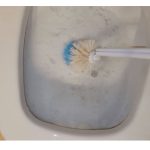 Sipajte u toalet i sačekajte 15 minuta: Domaći trik koji bi SVI trebali znati Sipajte u toalet i sačekajte 15 minuta: Domaći trik koji bi SVI trebali znati - featured image