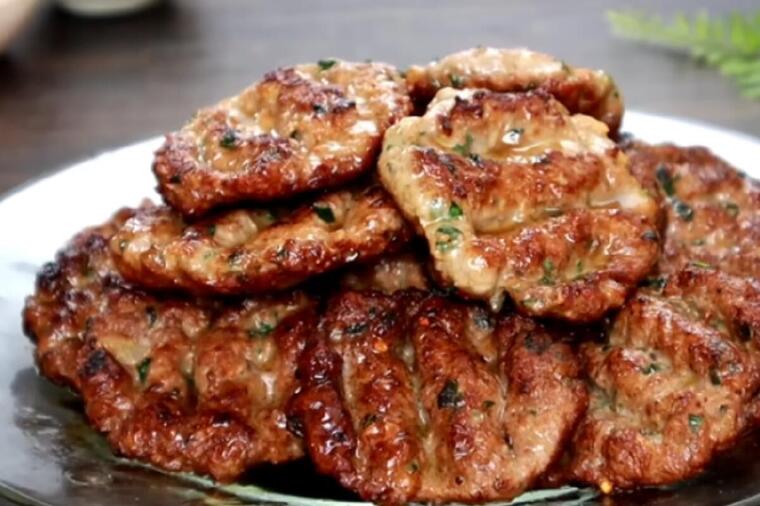 Turci imaju najbolji recept za faširane šnicle: Sočnije i ukusnije ne mogu biti, a tajna je u jednostavnom triku - featured image